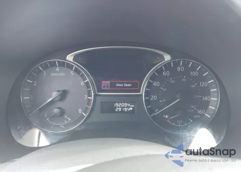 2013 Nissan Altima 2.5 Sv z USA, uszkodzony, nr VIN 1N4AL3AP8DN537187